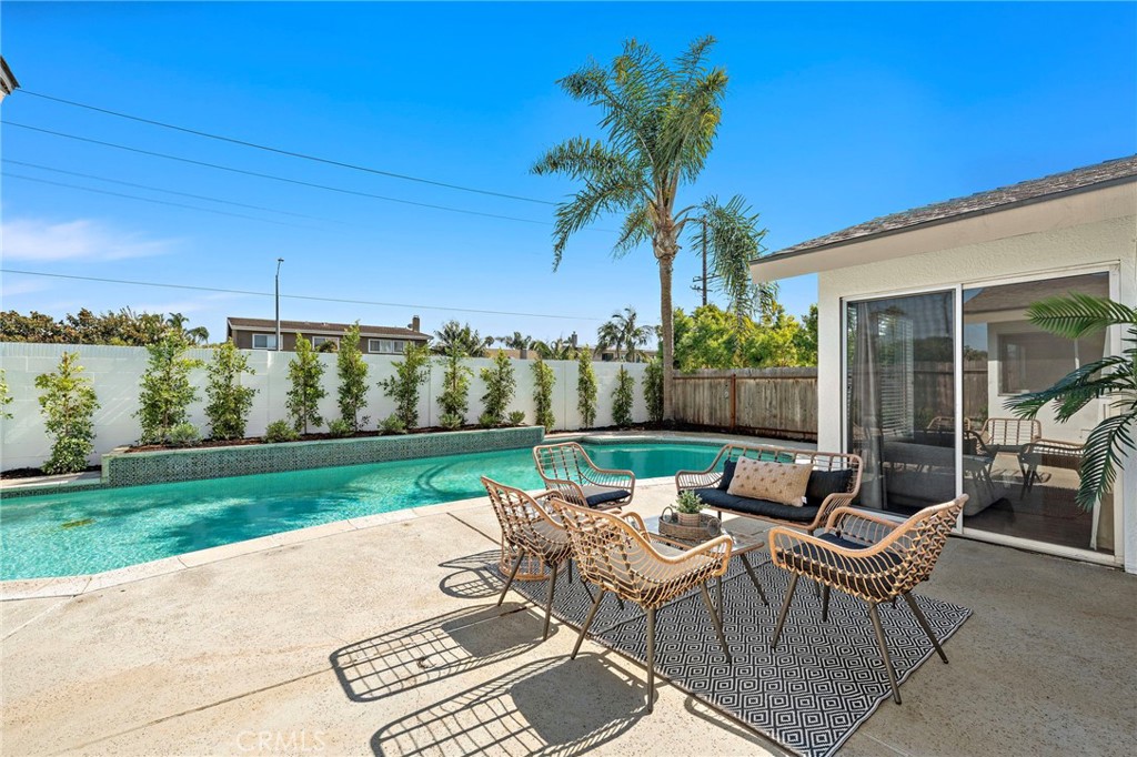 9582 Hightide Drive