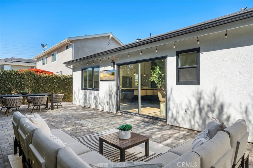 21321 Compass Lane