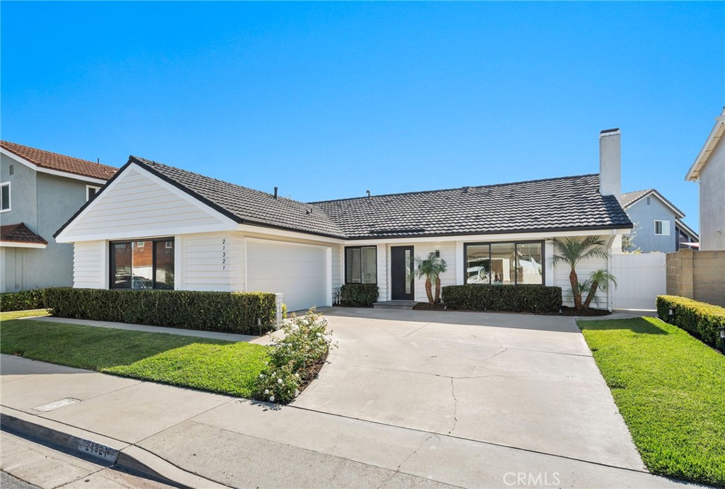 21321 Compass Lane