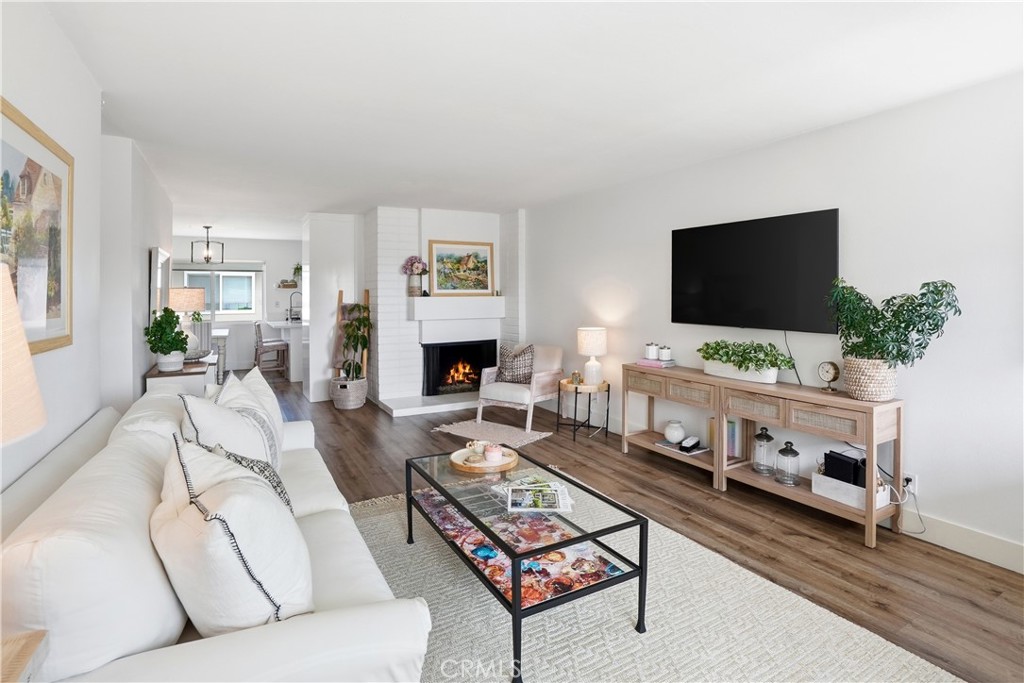 1228 Rutland 6