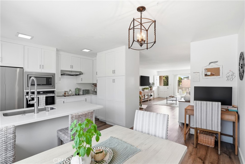 1228 Rutland 6