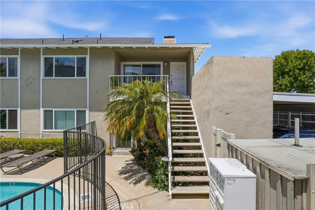 1228 Rutland 6