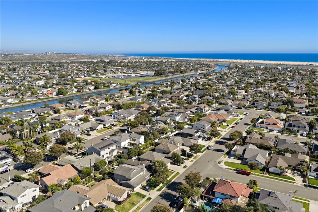 21612 Polynesian Lane