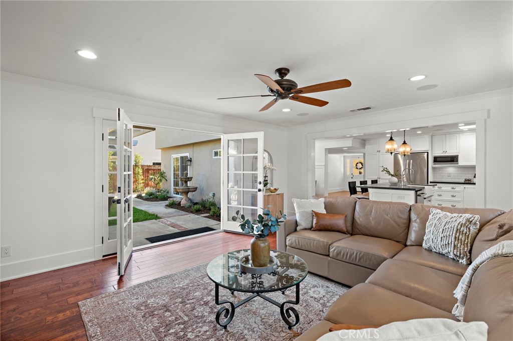 21612 Polynesian Lane