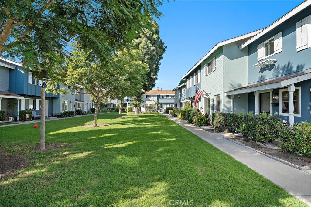 19791 Cambridge Lane