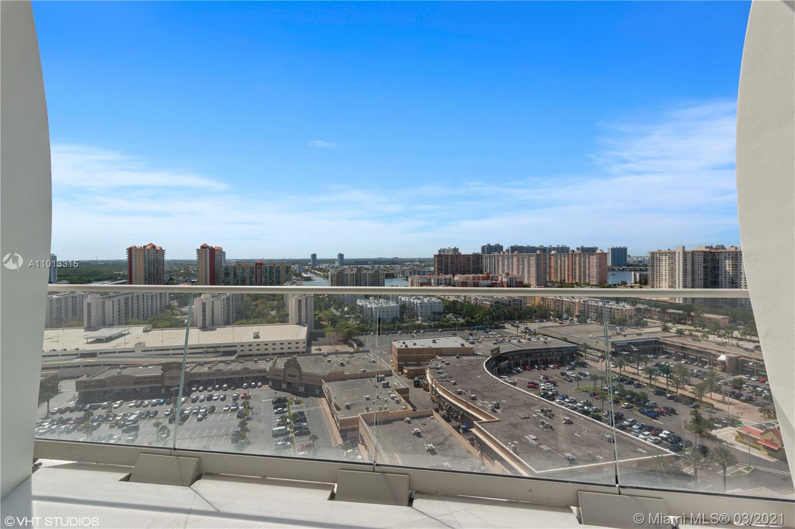 16901 Collins Ave # 1802