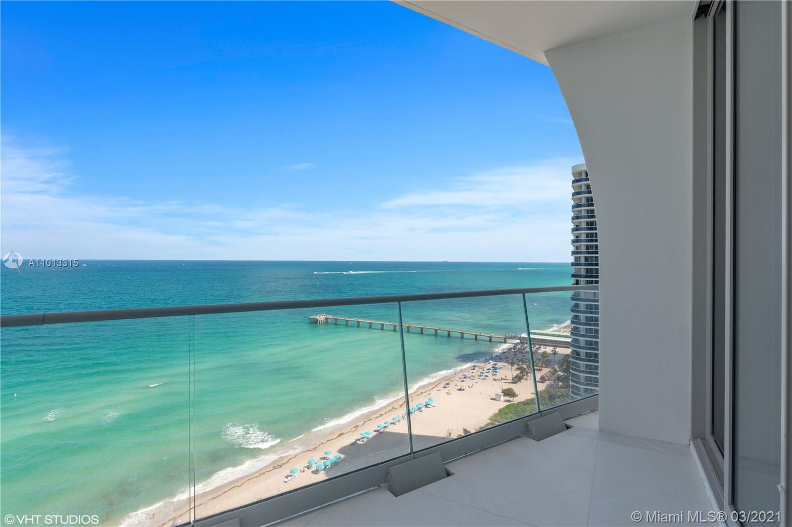 16901 Collins Ave # 1802
