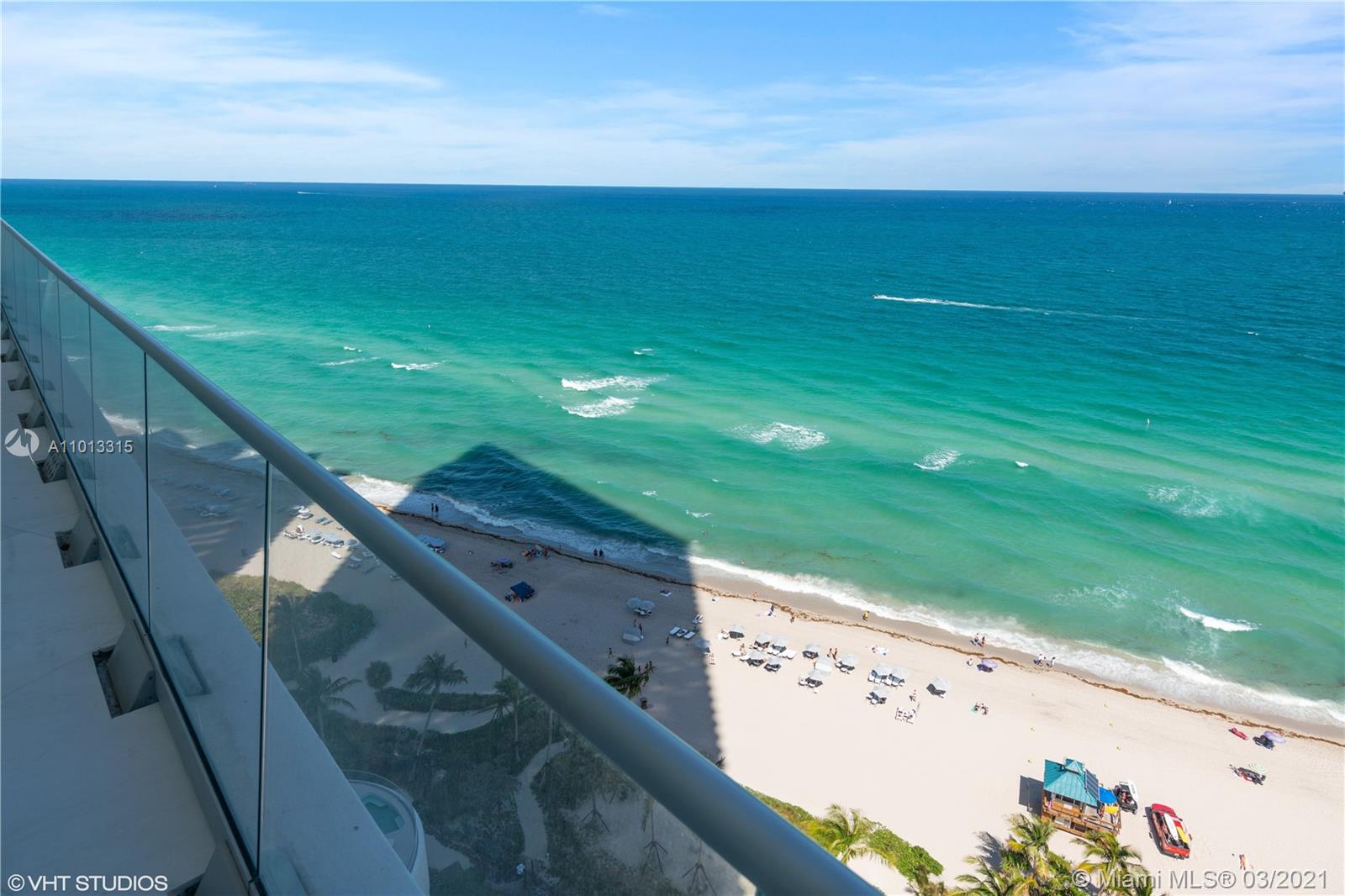 16901 Collins Ave # 1802