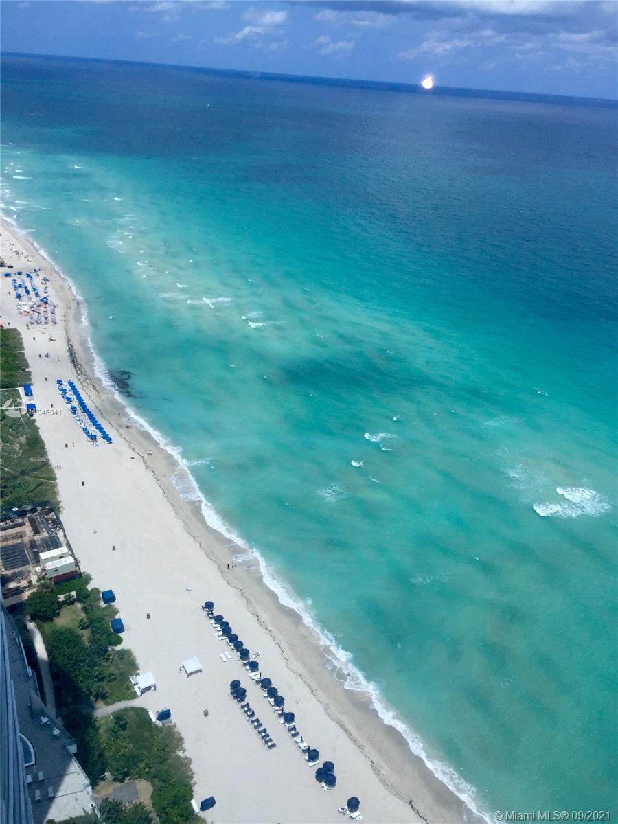 17001 Collins Ave # 4005