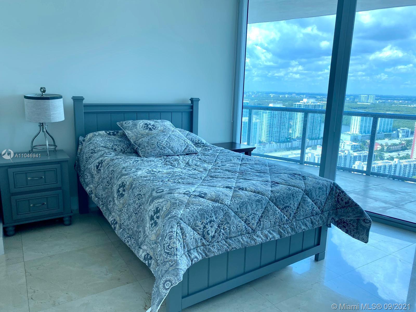 17001 Collins Ave # 4005