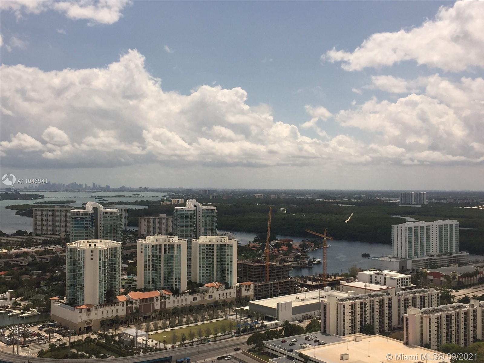 17001 Collins Ave # 4005