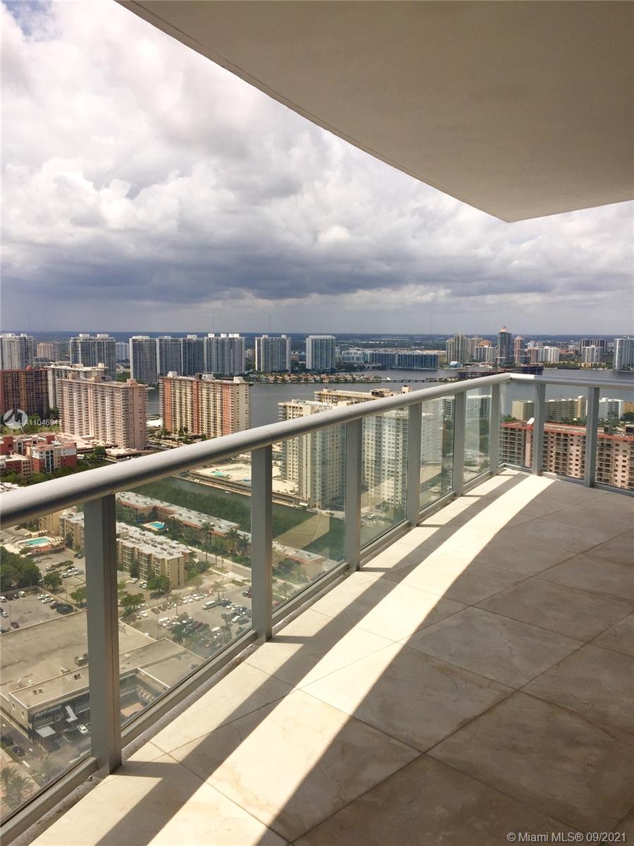 17001 Collins Ave # 4005