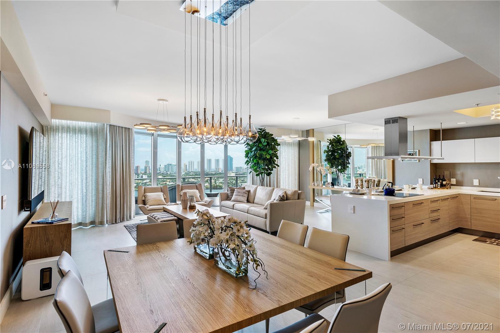 17111 Biscayne Blvd # 2111