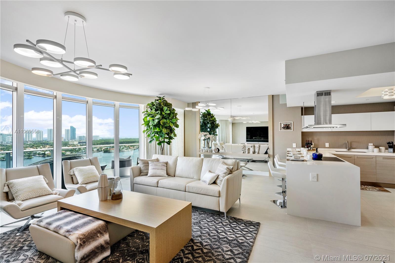 17111 Biscayne Blvd # 2111