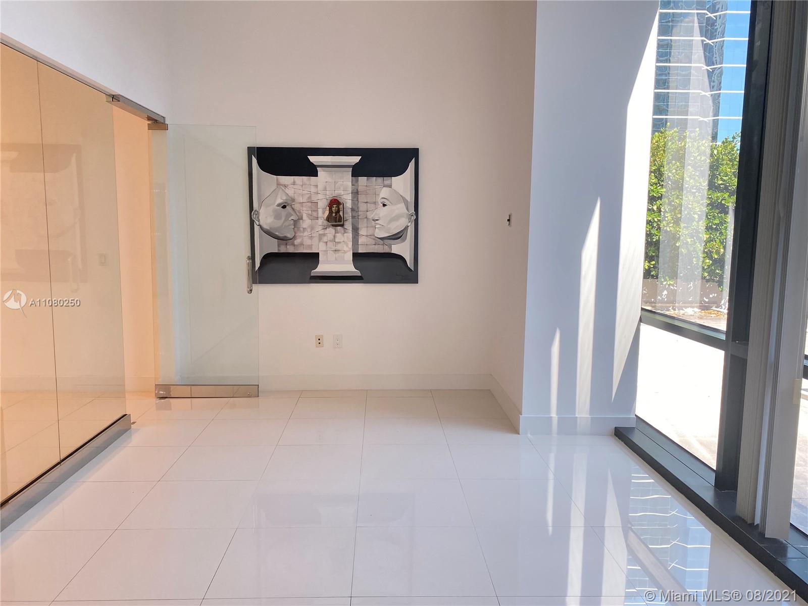 1200 Brickell Ave Unit: 200 D/E/F