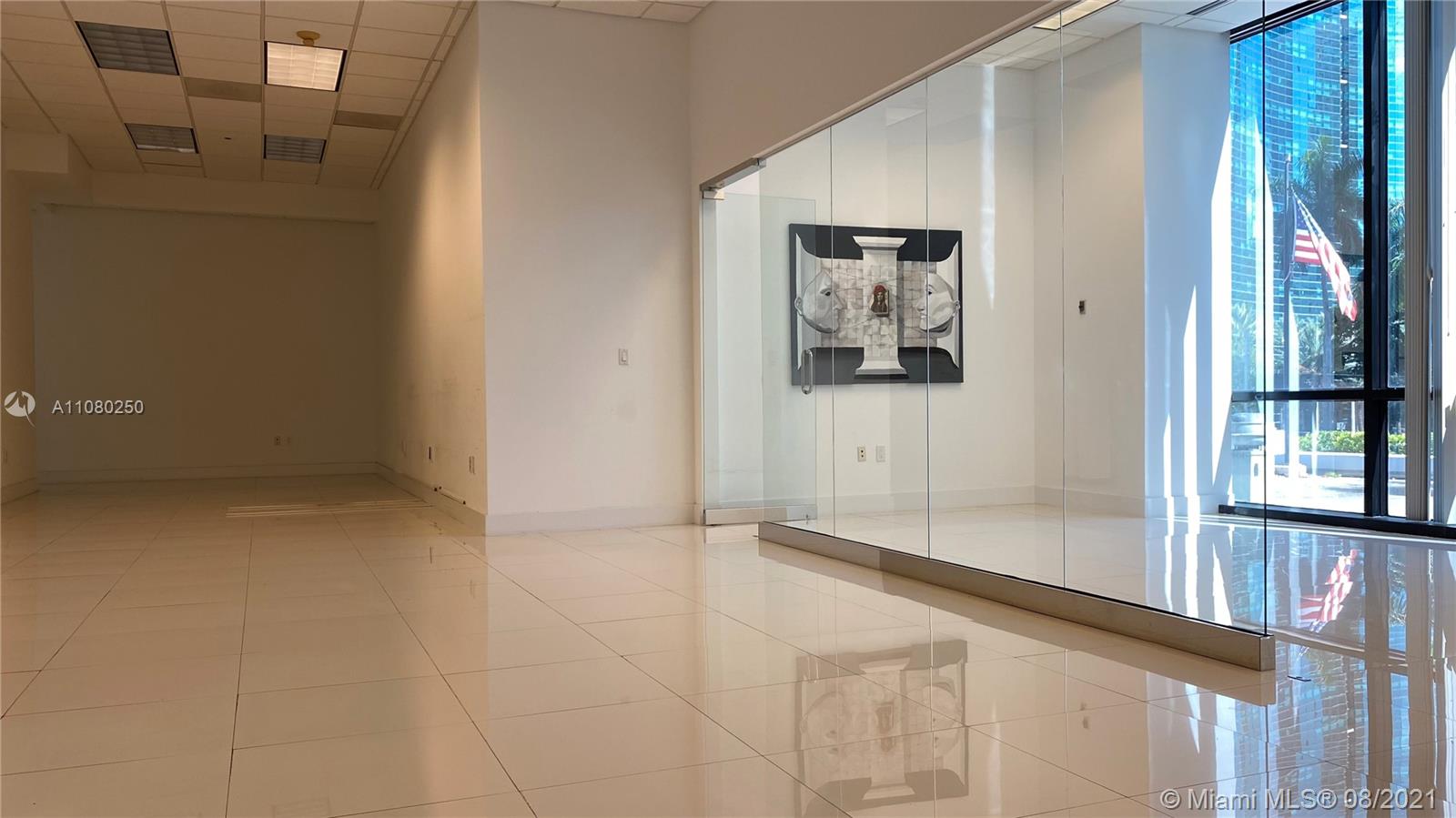 1200 Brickell Ave Unit: 200 D/E/F