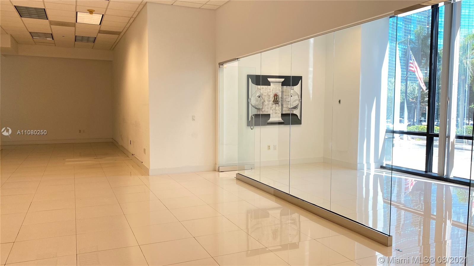 1200 Brickell Ave Unit: 200 D/E/F