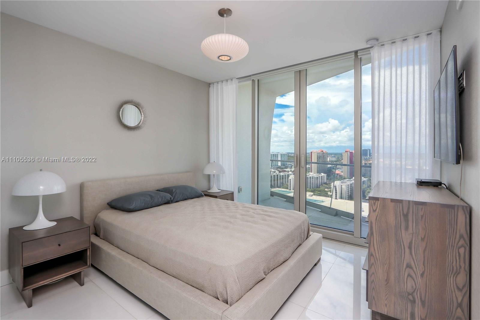 16901 Collins Ave # 2205