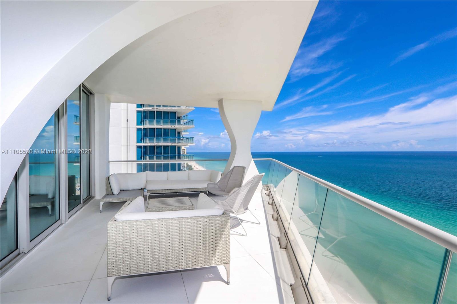 16901 Collins Ave # 2205