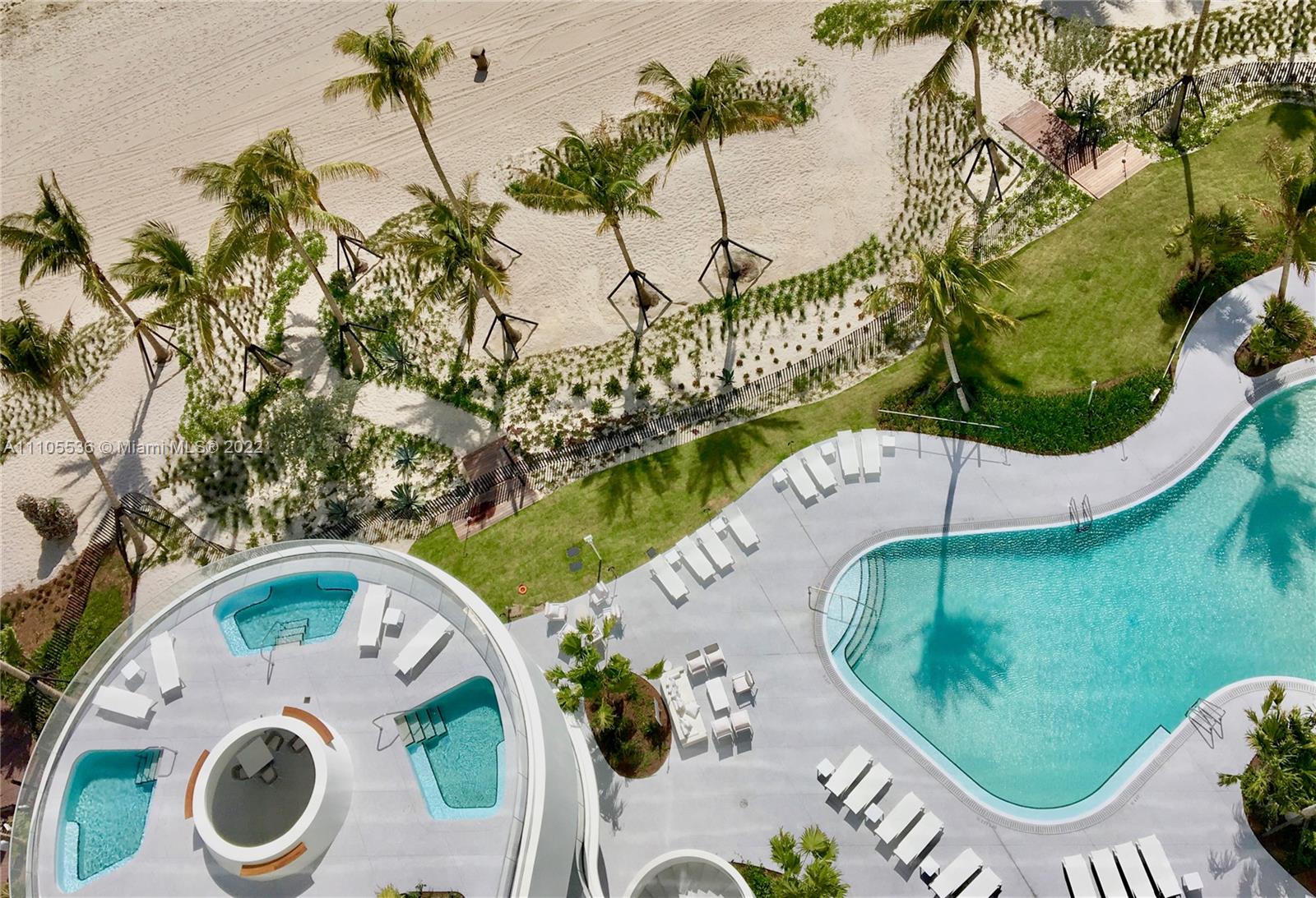 16901 Collins Ave # 2205