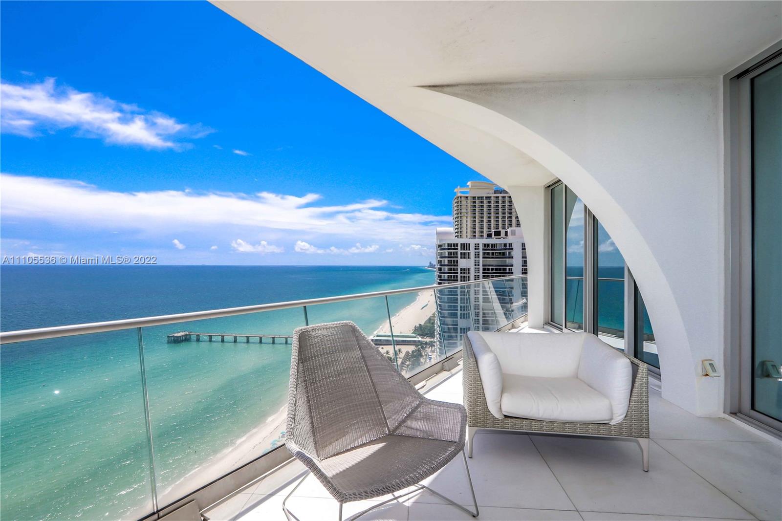 16901 Collins Ave # 2205