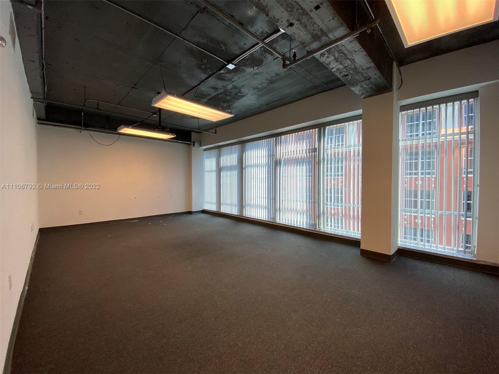 14 NE 1st Ave # 905