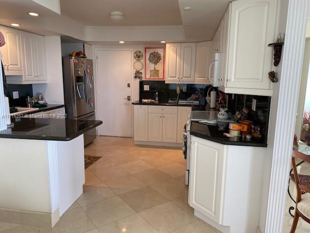 155 Ocean Lane Dr # 1214