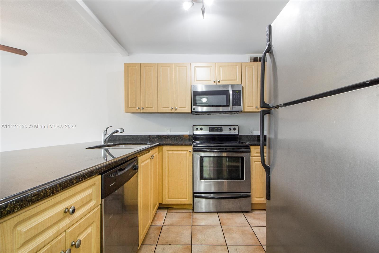 401 Ocean Dr # 302