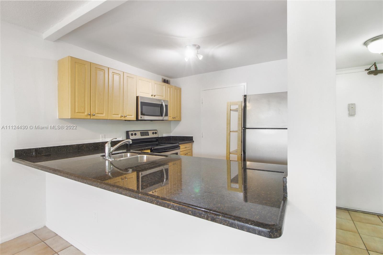 401 Ocean Dr # 302