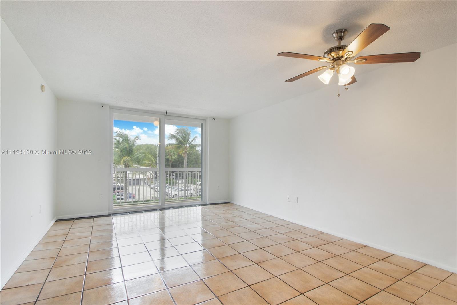 401 Ocean Dr # 302