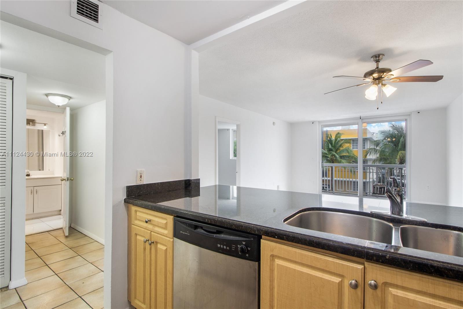401 Ocean Dr # 302