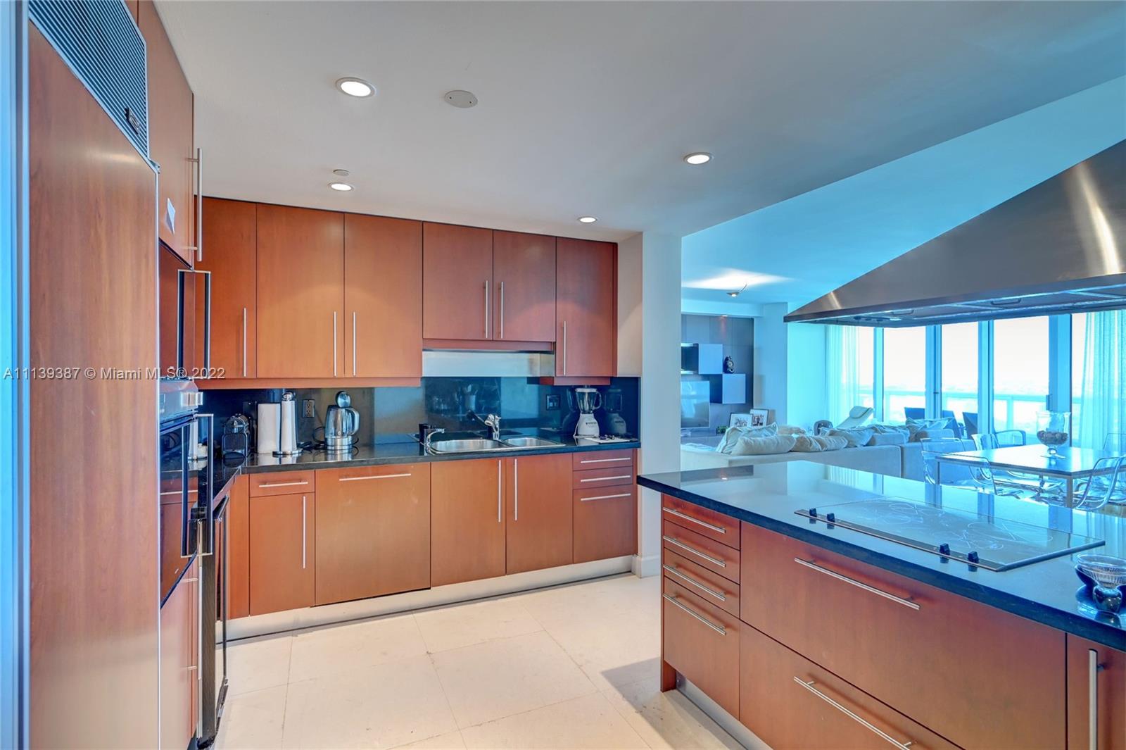 1643 Brickell Ave # 2402