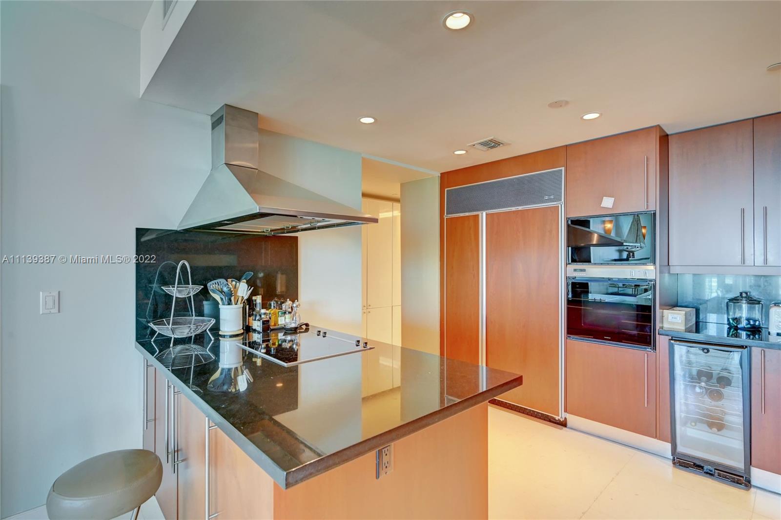 1643 Brickell Ave # 2402