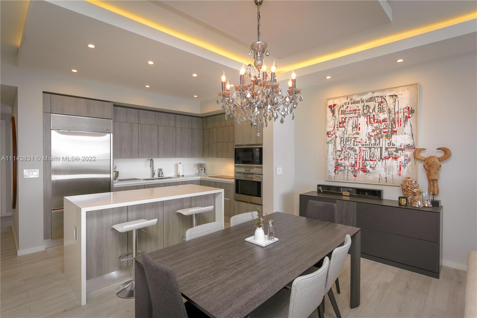 2020 N Bayshore Dr # 4003