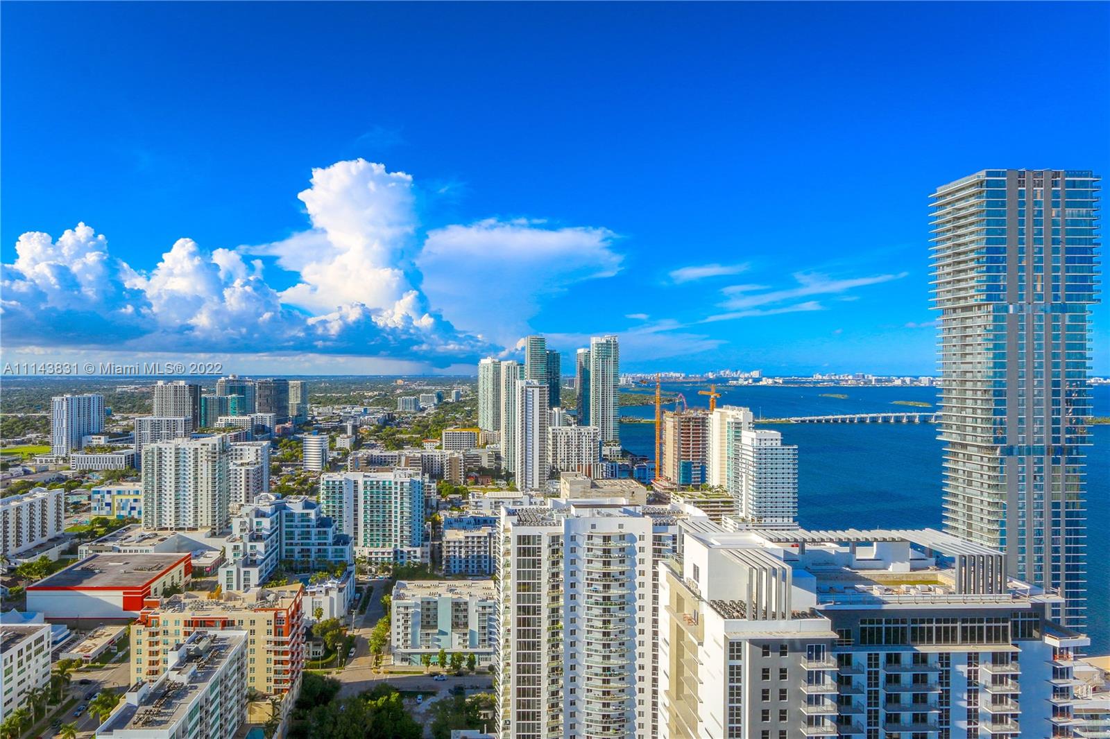 2020 N Bayshore Dr # 4003