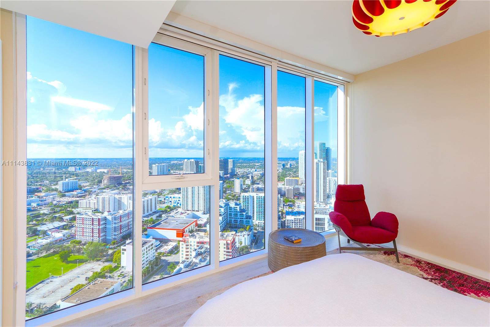2020 N Bayshore Dr # 4003