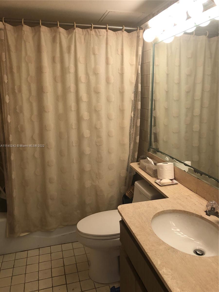 251 Crandon Blvd # 304