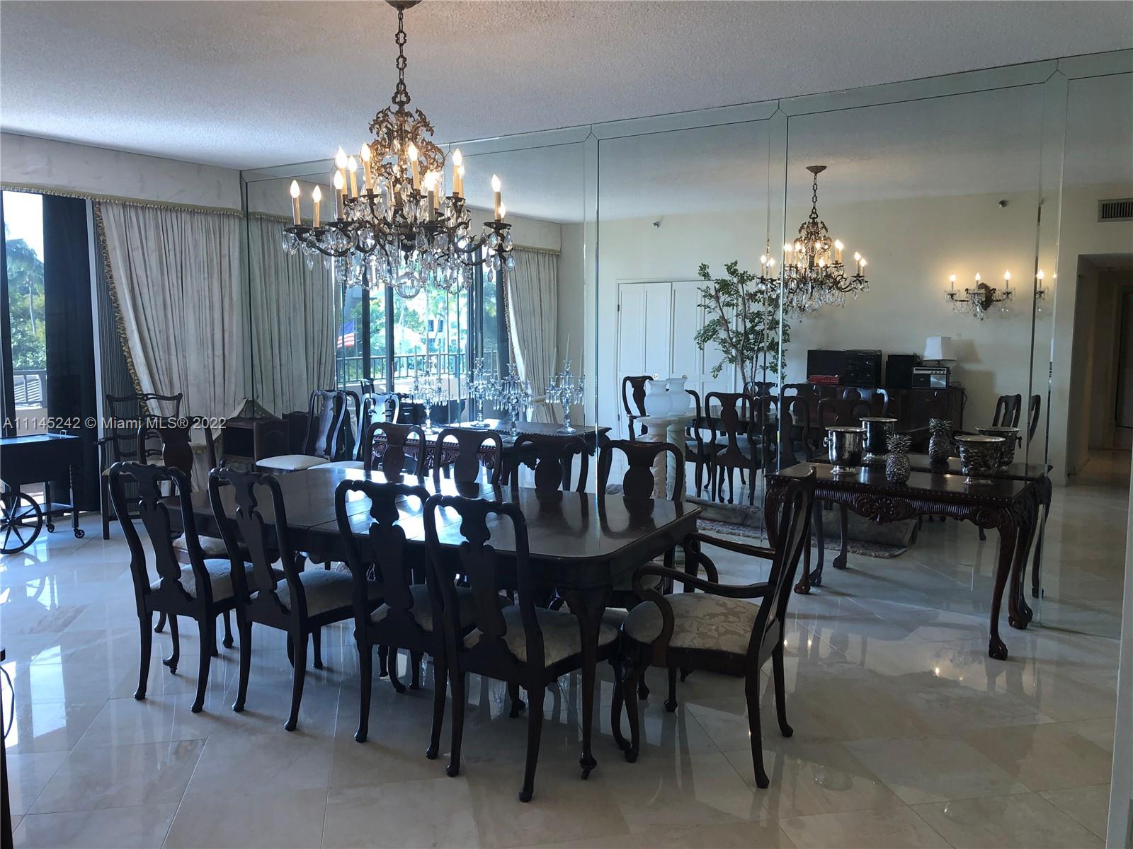 251 Crandon Blvd # 304