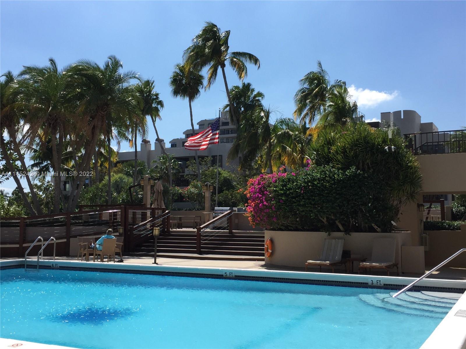 251 Crandon Blvd # 304