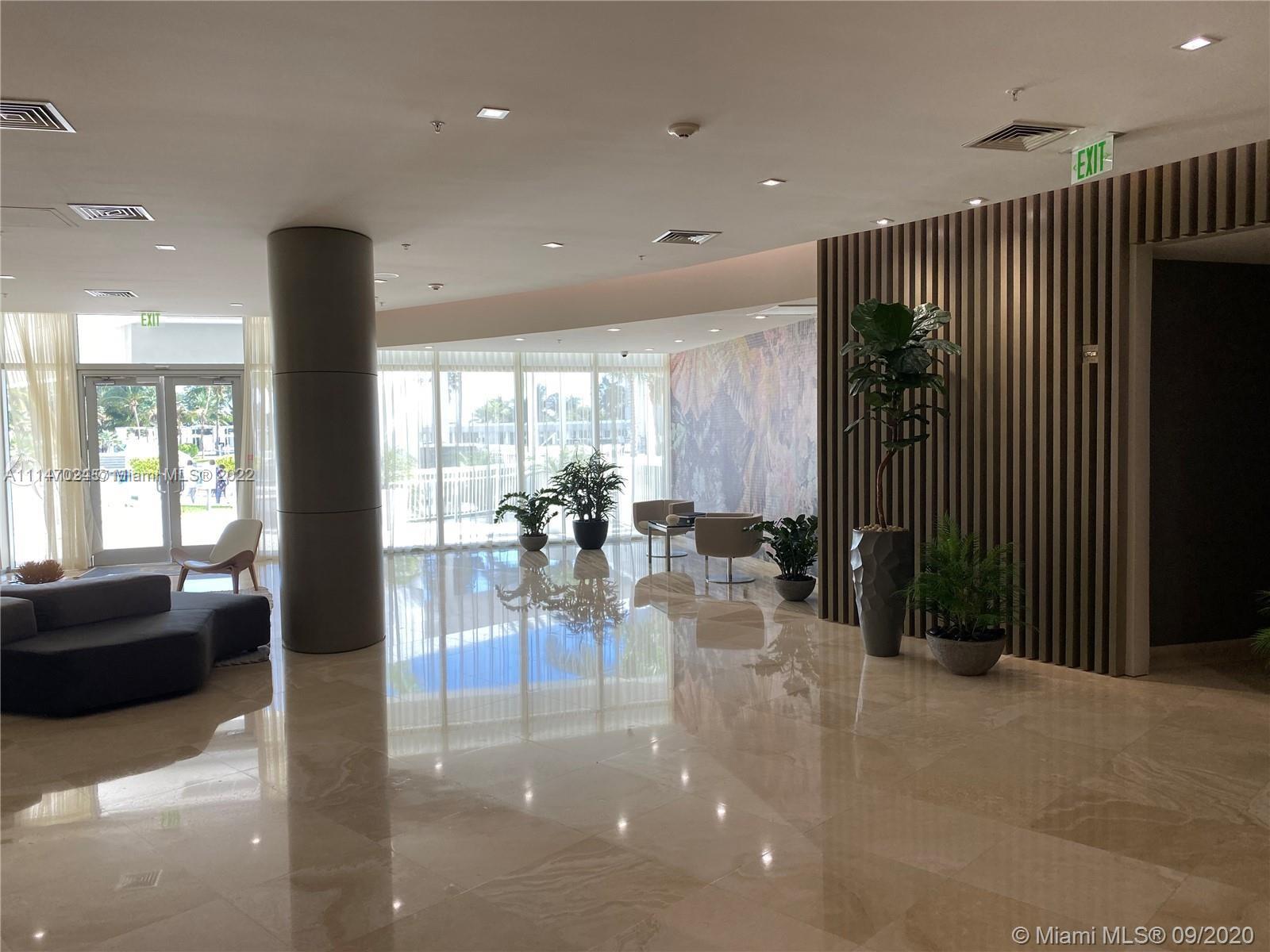 10275 Collins Ave # 703