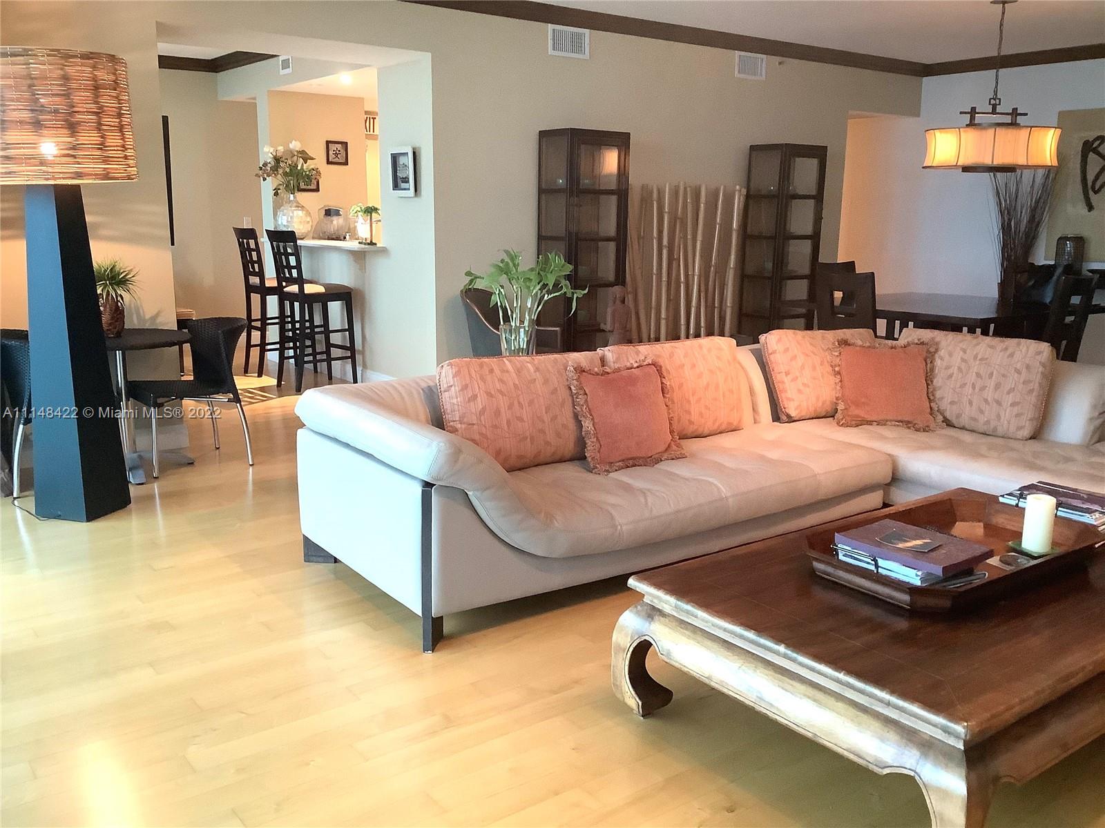 1643 Brickell Ave # 1605