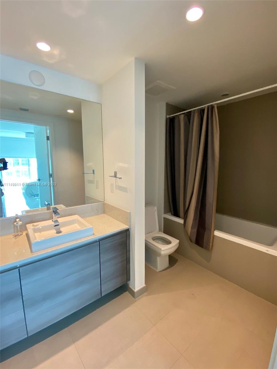 1080 Brickell Ave # 3502