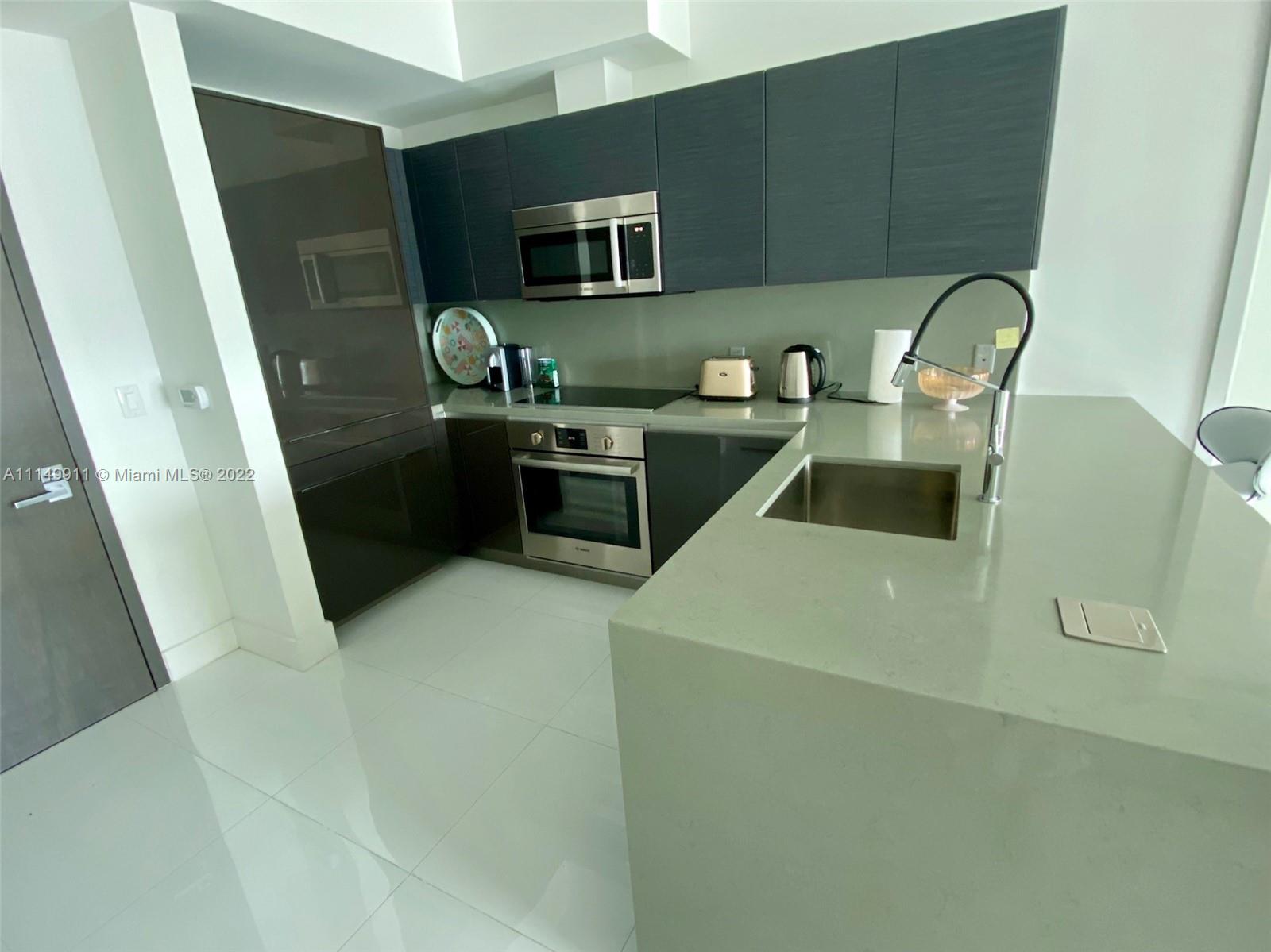 1080 Brickell Ave # 3502