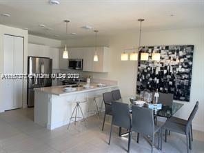 10229 NW 64th TERR # 301