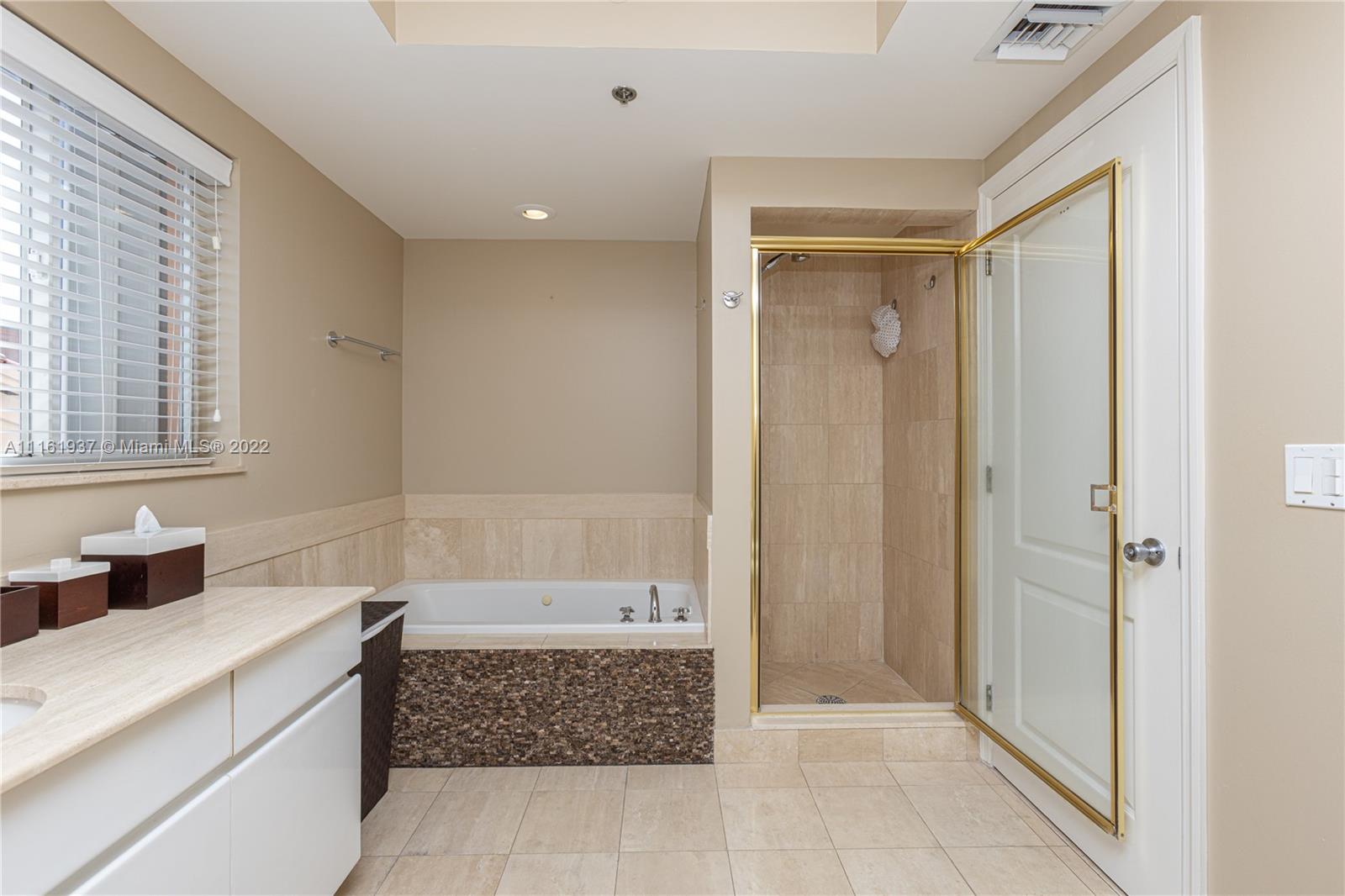 140 Jefferson Ave # 14011
