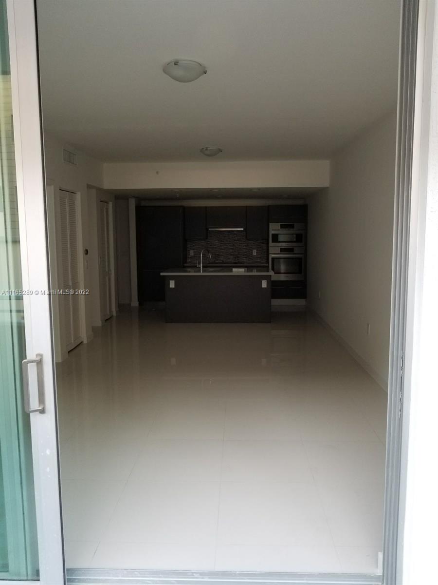 7875 NW 107 AVE # 201 Unit: 4-201