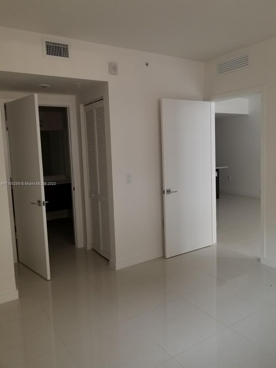 7875 NW 107 AVE # 201 Unit: 4-201