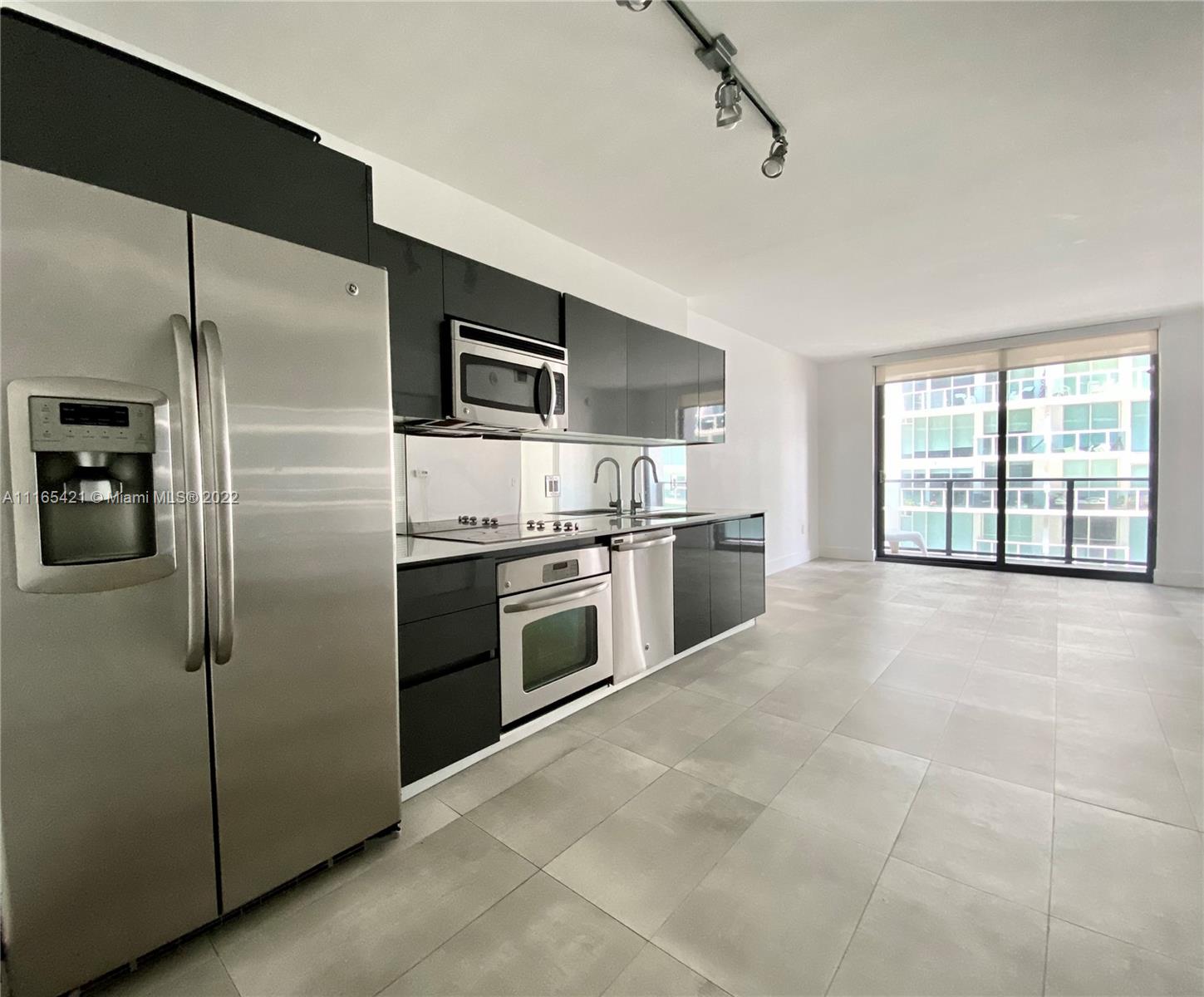 31 SE 6th St # 2304