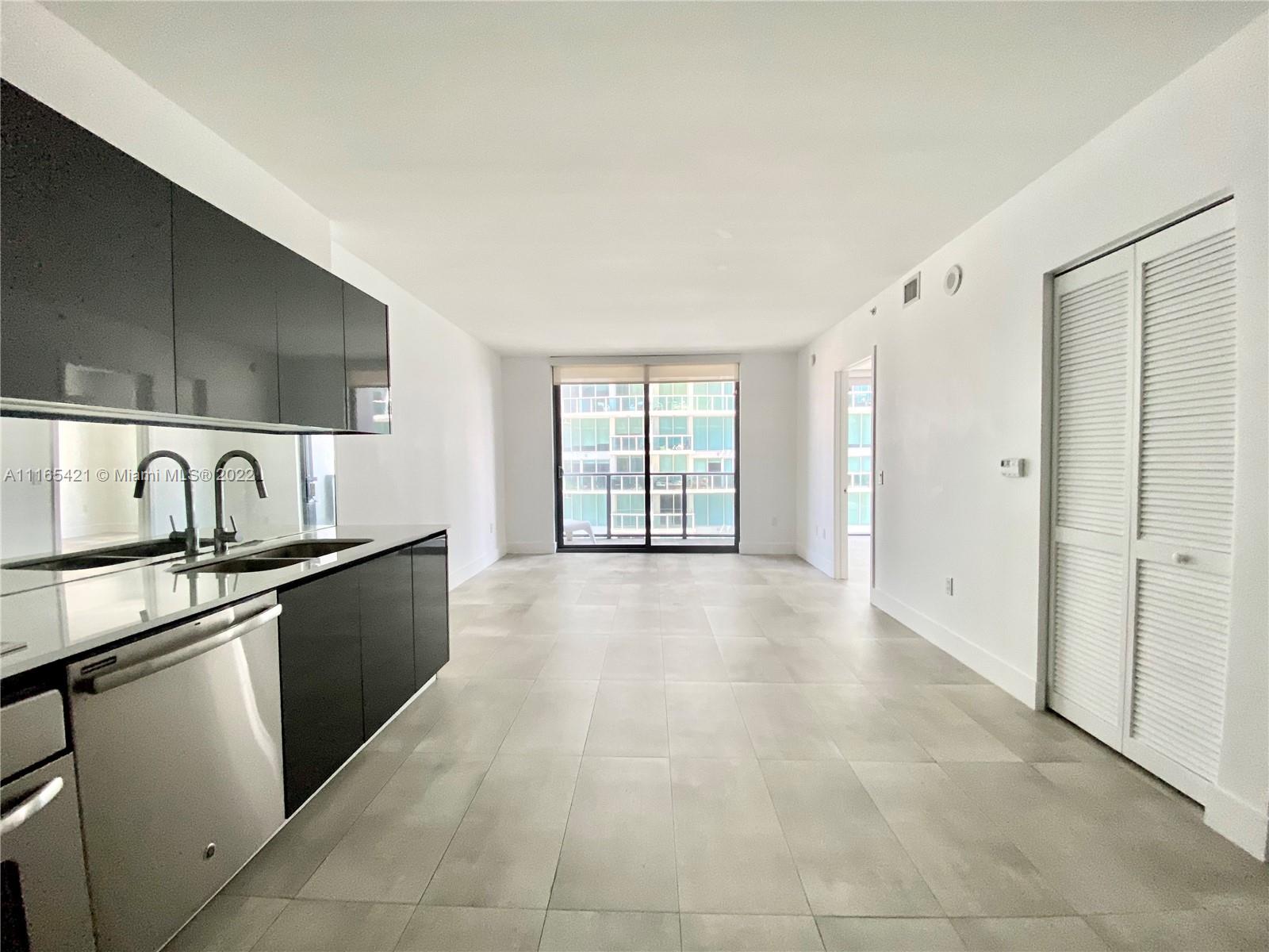 31 SE 6th St # 2304