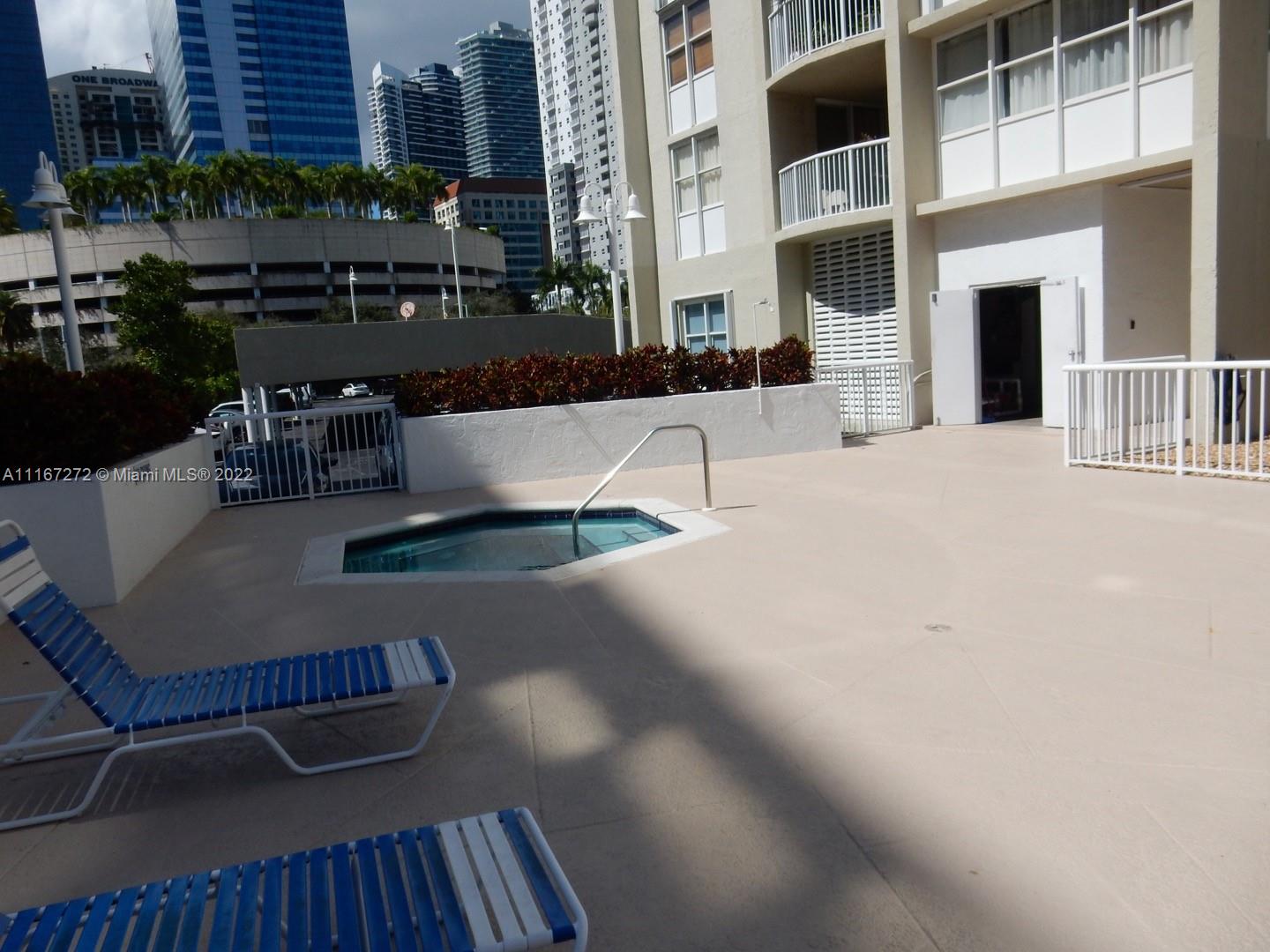 1420 Brickell Bay Dr # 1406D